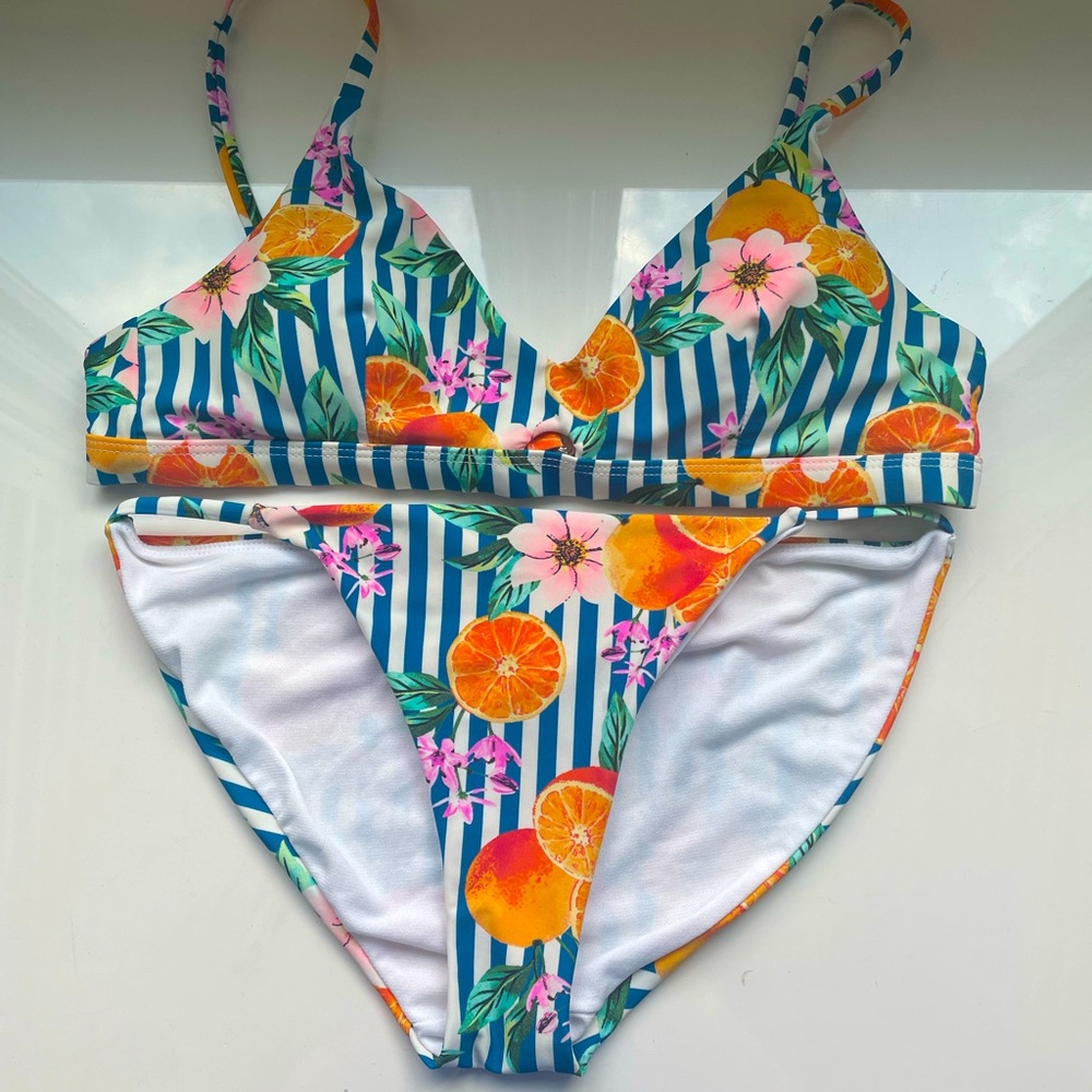 Brand new bikini+ bottoms floral almost vintage style